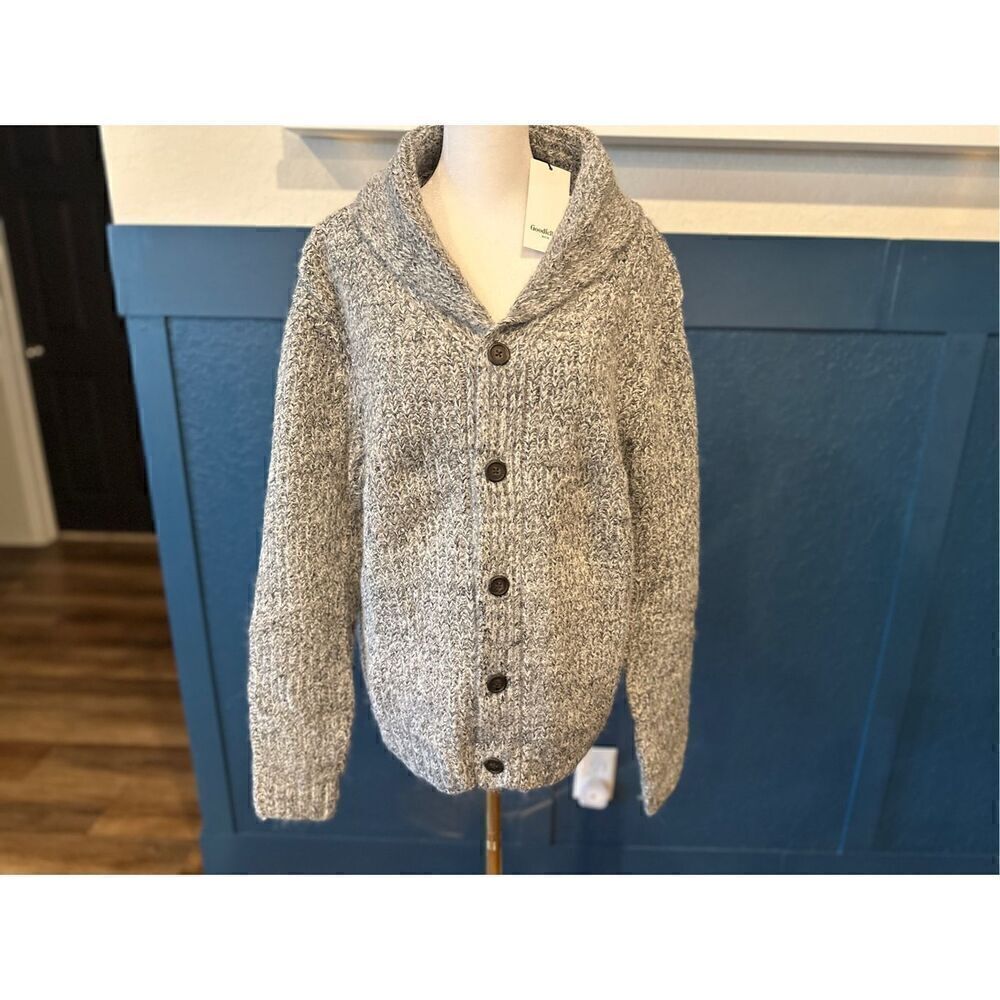 GoodFellow & Co  Cardigan Sweater Gray Flecks